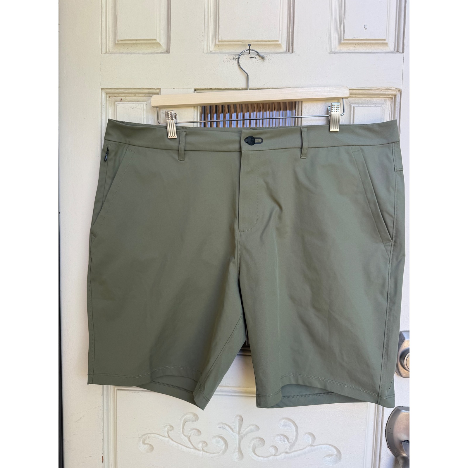 Public Rec All Day Every Day Shorts Mens Olive Green Performance Golf Size 40